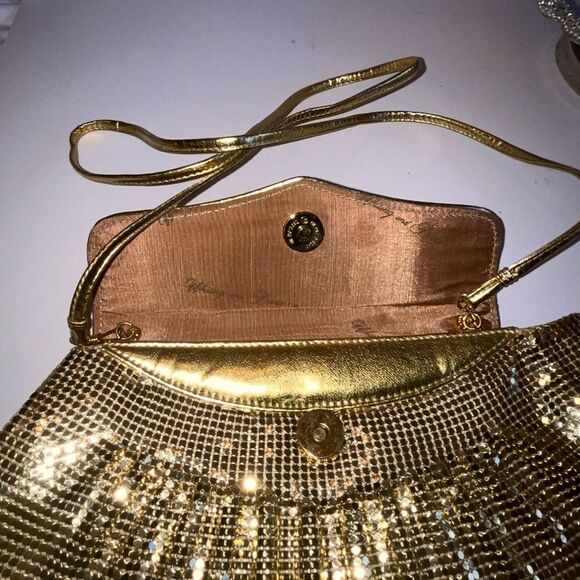 Gorgeous Whiting & Davis gold mesh clutch/shoulder bag EUC - Picture 4 of 5